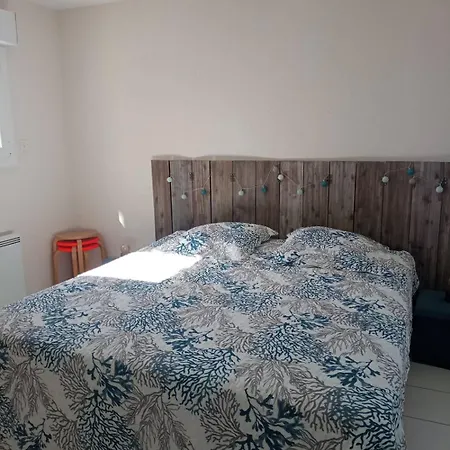 Appartement Vue Exceptionnelle T3, Clim, Piscine, Parking Privé 4grsud504 *
